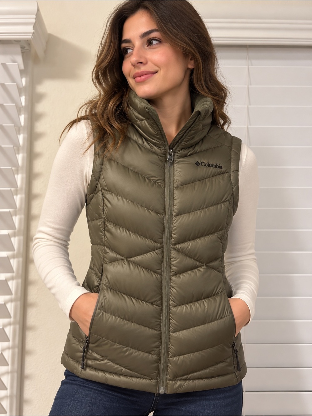Columbia Olive Green Joy peak Women's Vest